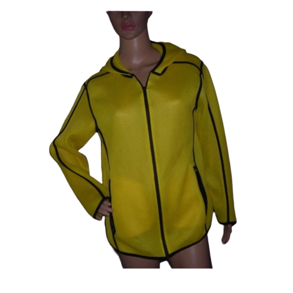 🩰5/$10 BUNDLE DEAL - Zara Sport Yellow Zip Hoodie